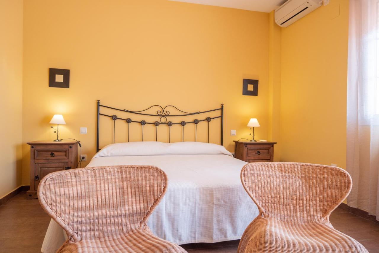 Casa En El Pantano De Orellana Orellana de la Sierra Εξωτερικό φωτογραφία
