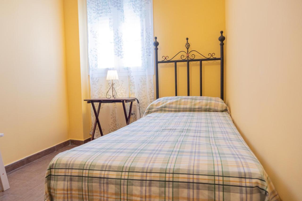 Casa En El Pantano De Orellana Orellana de la Sierra Εξωτερικό φωτογραφία