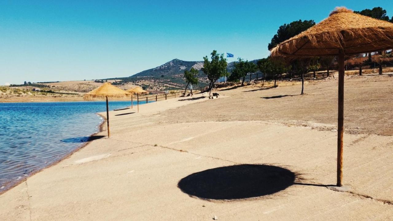Casa En El Pantano De Orellana Orellana de la Sierra Εξωτερικό φωτογραφία